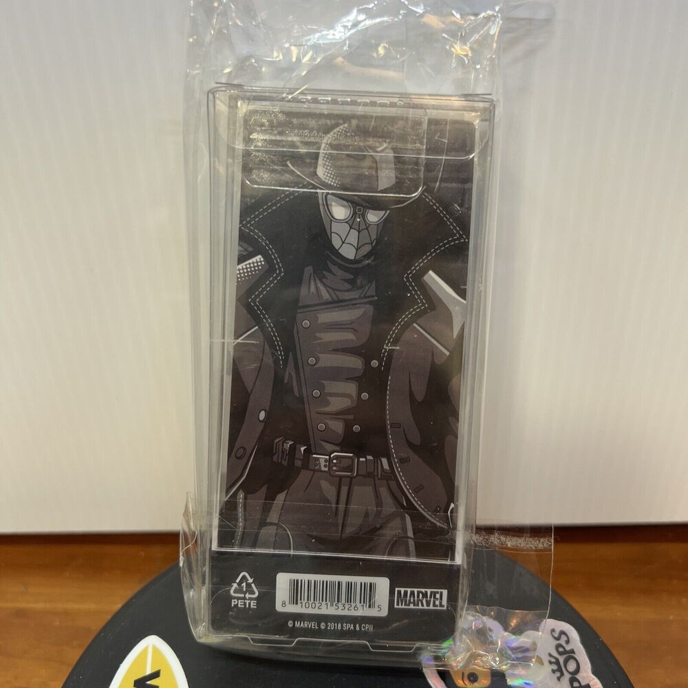 Figpin 316 Spider-Man Noir PIN NEW Into the Spider-Verse Enameled Hard Case - Picture 2 of 2